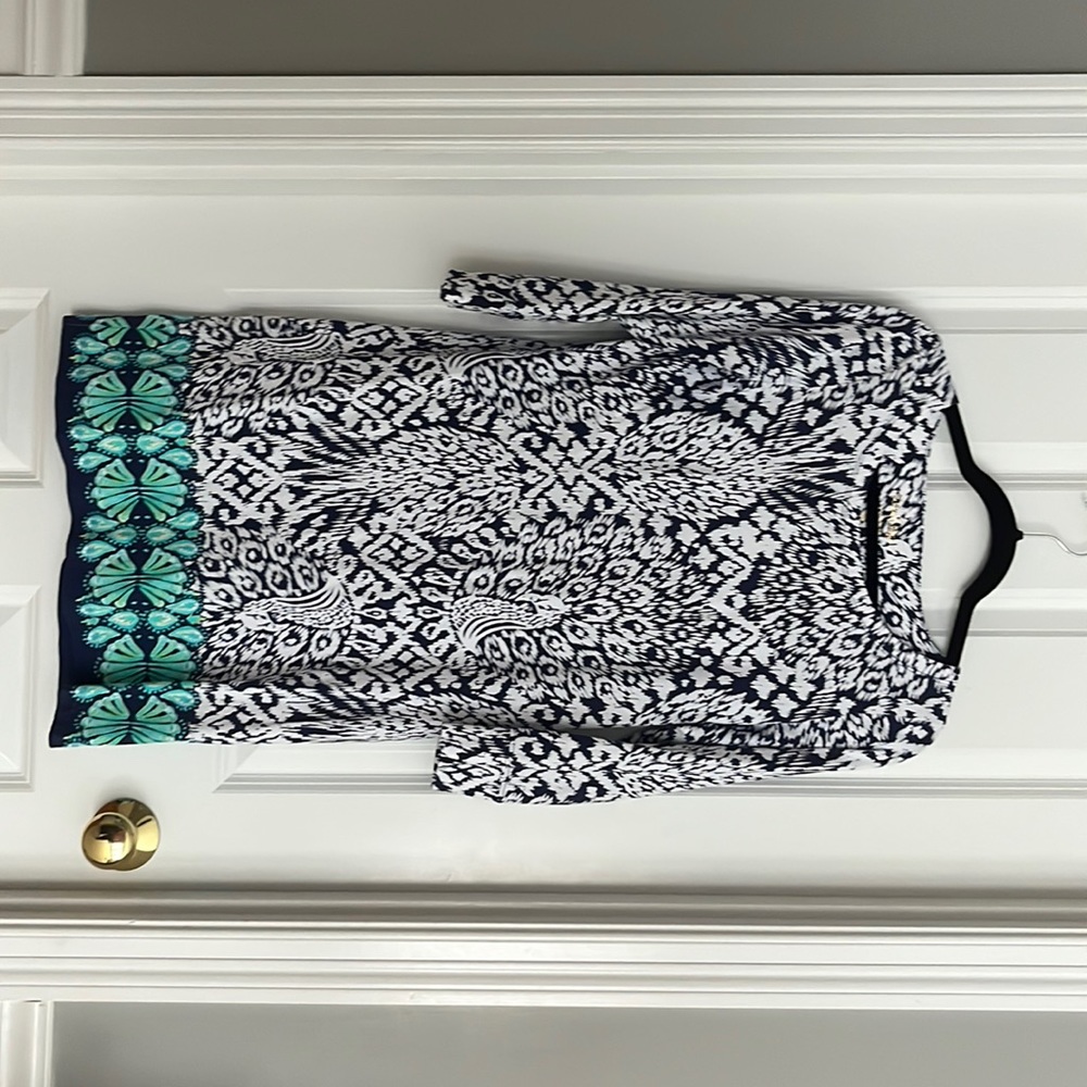 Lilly cotton 3/4 length sleeve worn once